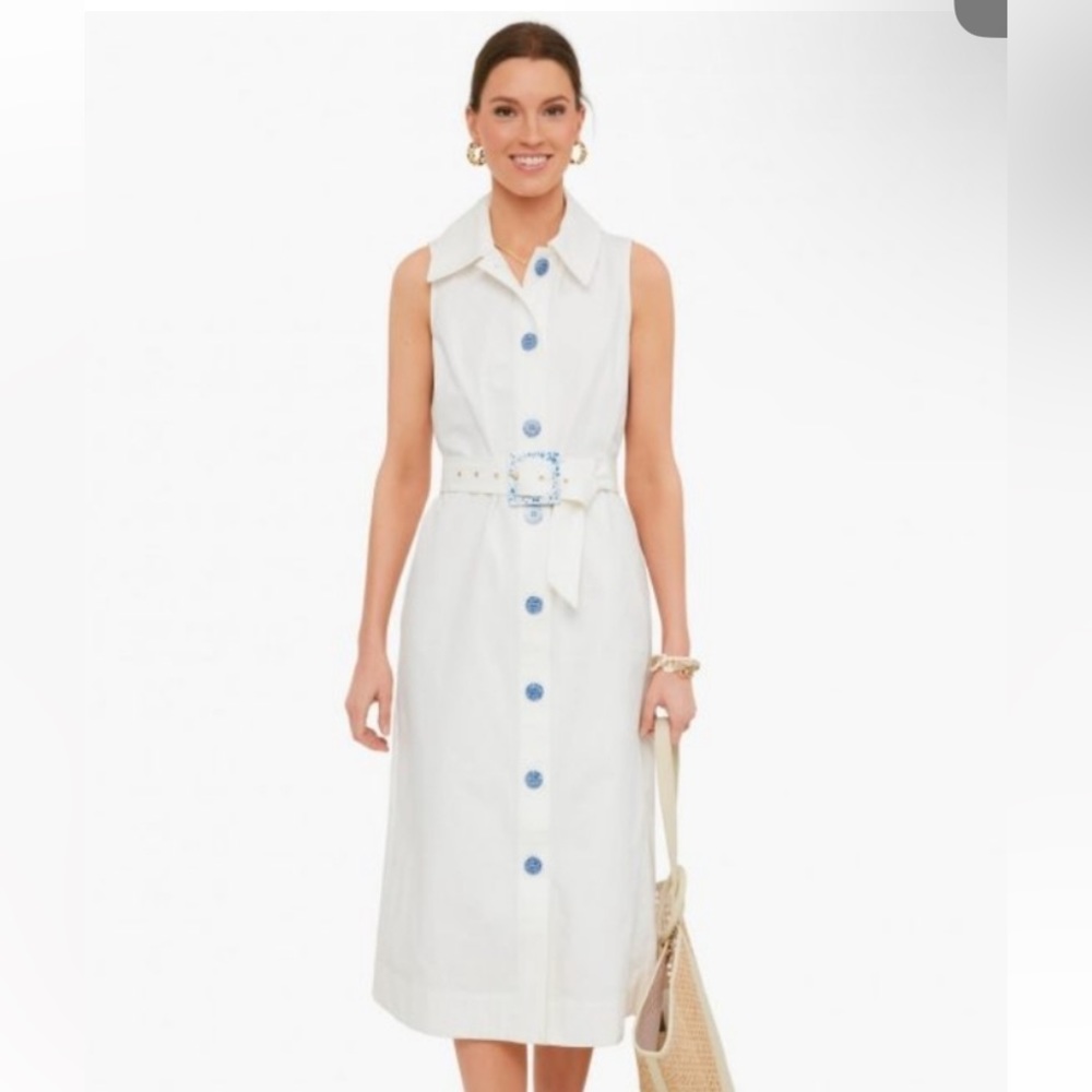 NWT White sleeveless chamberlain Midi